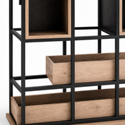 Briar - Bookshelf